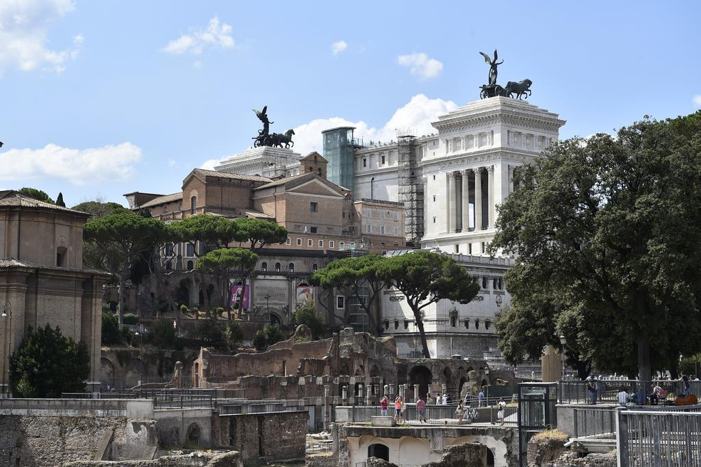 Al Centro Storico Di Roma Bed & Breakfast Exterior photo